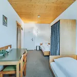 Baeren Hotel 2*
